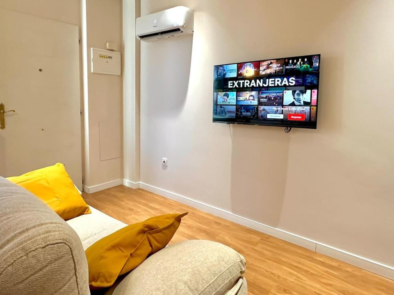 Apartamentos Noviembre Мадрид Экстерьер фото