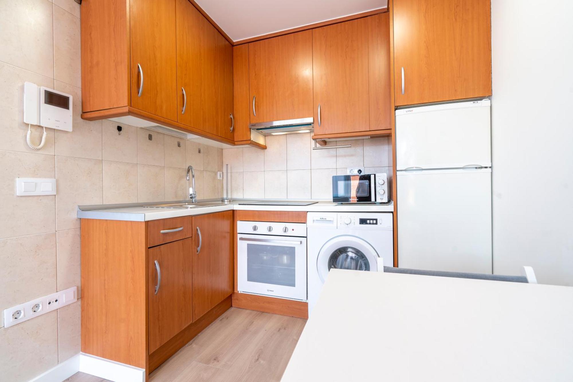 Apartamentos Noviembre Мадрид Экстерьер фото